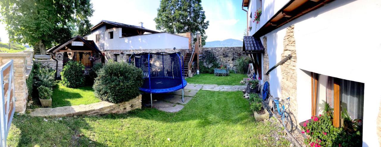 Apartmany Tones Hanusovice Экстерьер фото