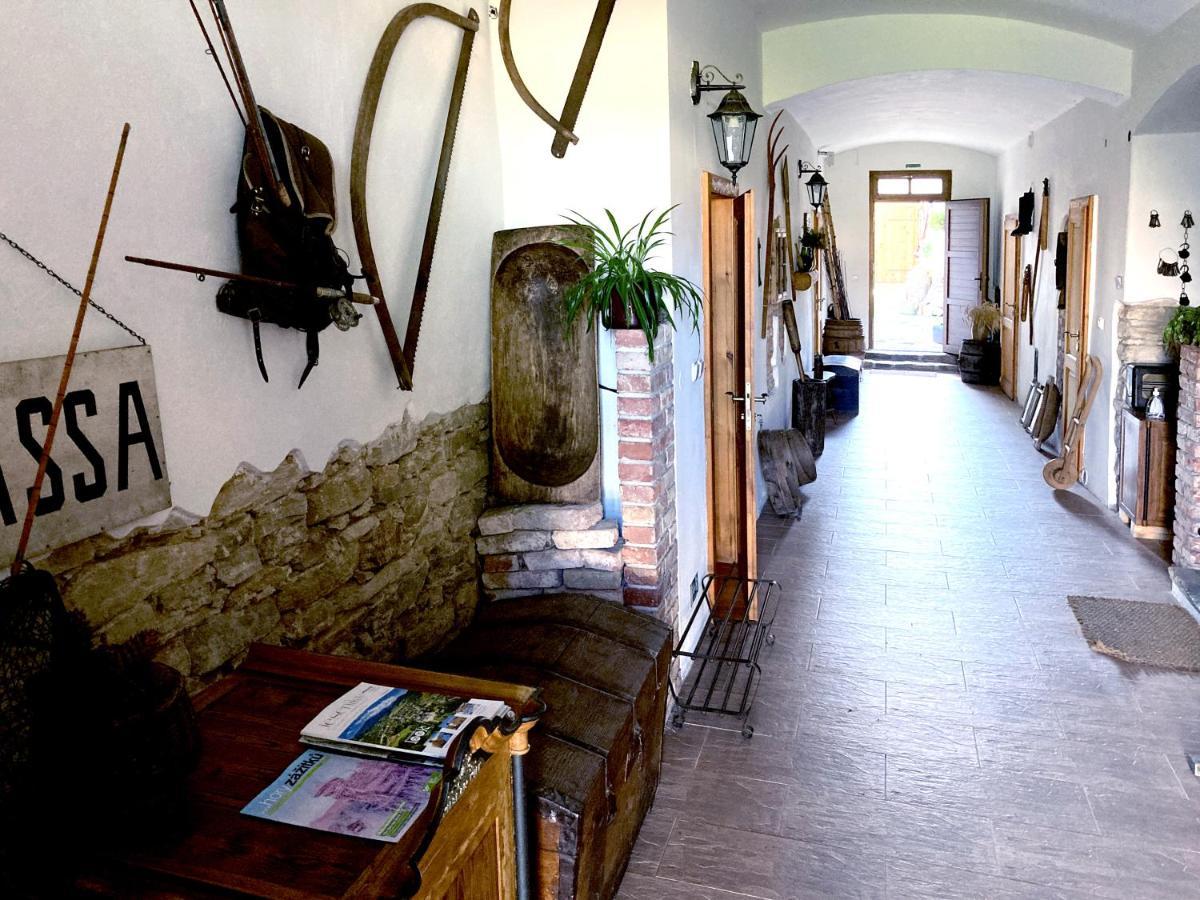 Apartmany Tones Hanusovice Экстерьер фото